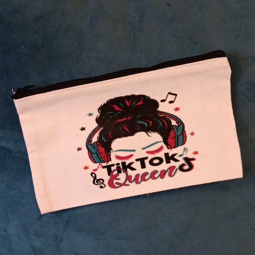 Inspired pouch (new)